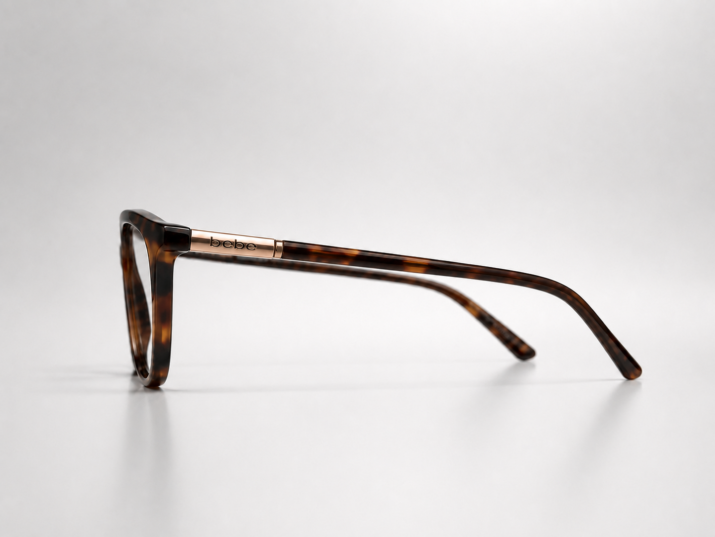 bebe BE7002 221 HAVANA 52