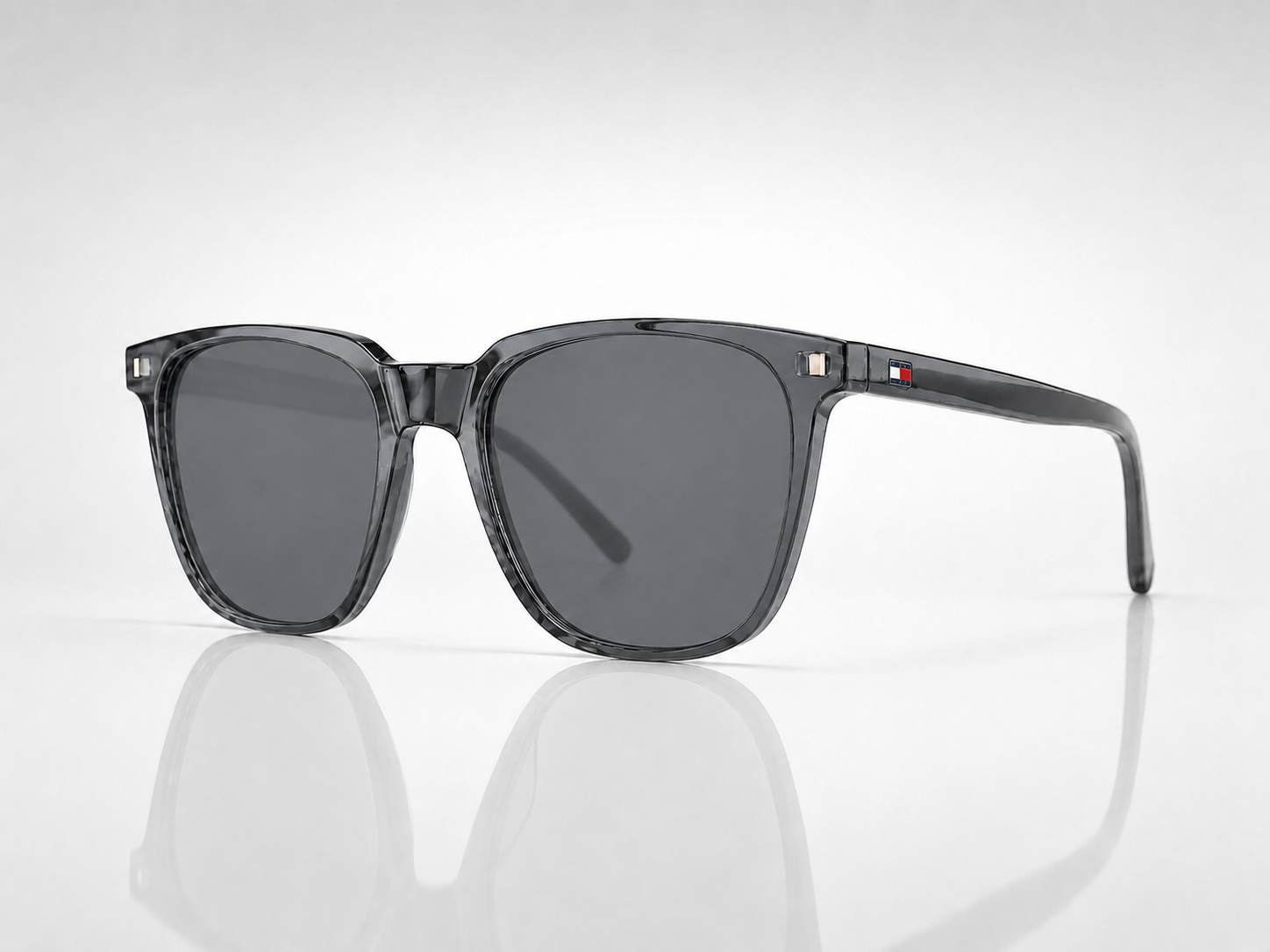 ⚥  TOMMY HILFIGER TH1114 C10- MATT GREY