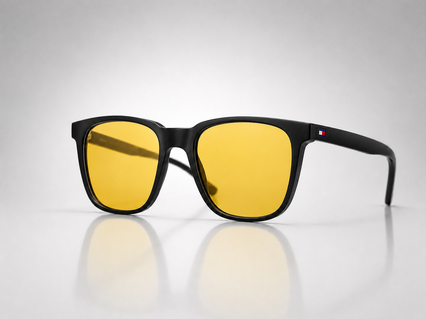 ⚥  TOMMY HILFIGER TH1113 C2-  MATT BLACK 53