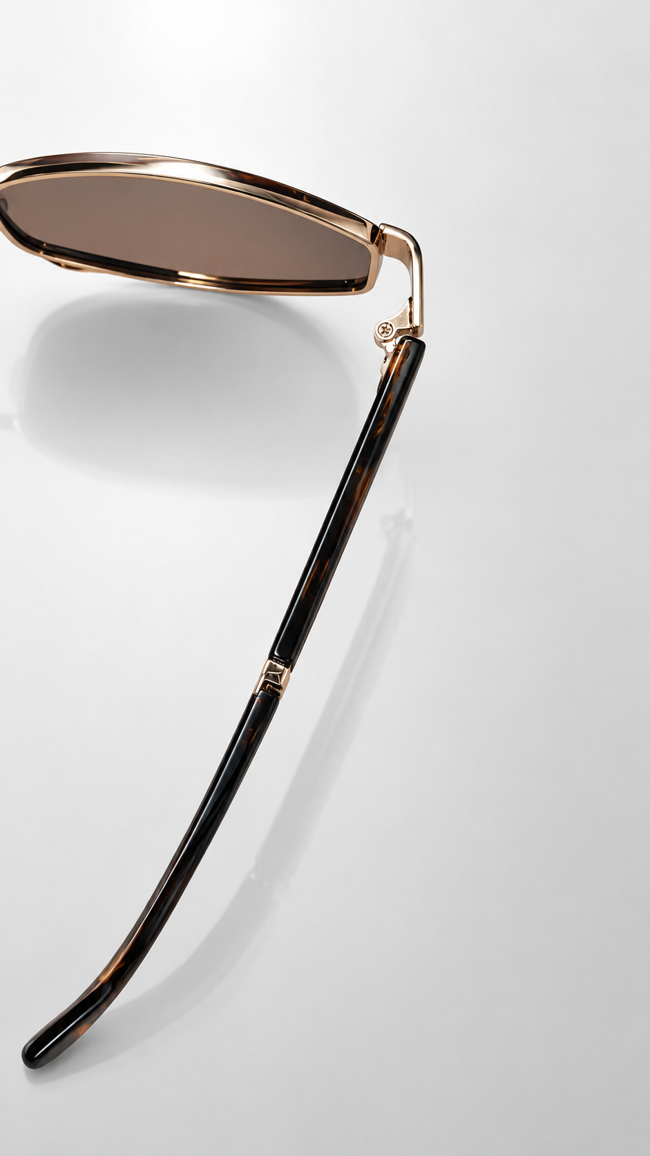 ♀ DM - MIRA EDGE H02