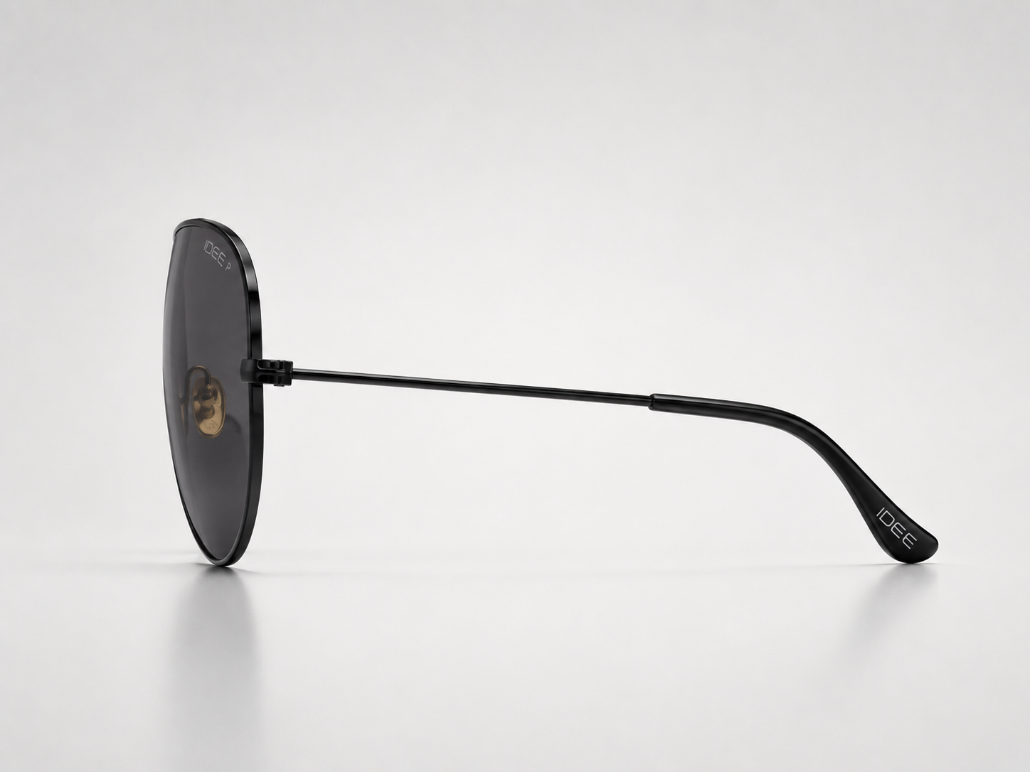 ♂ NOIR AVIATOR™
