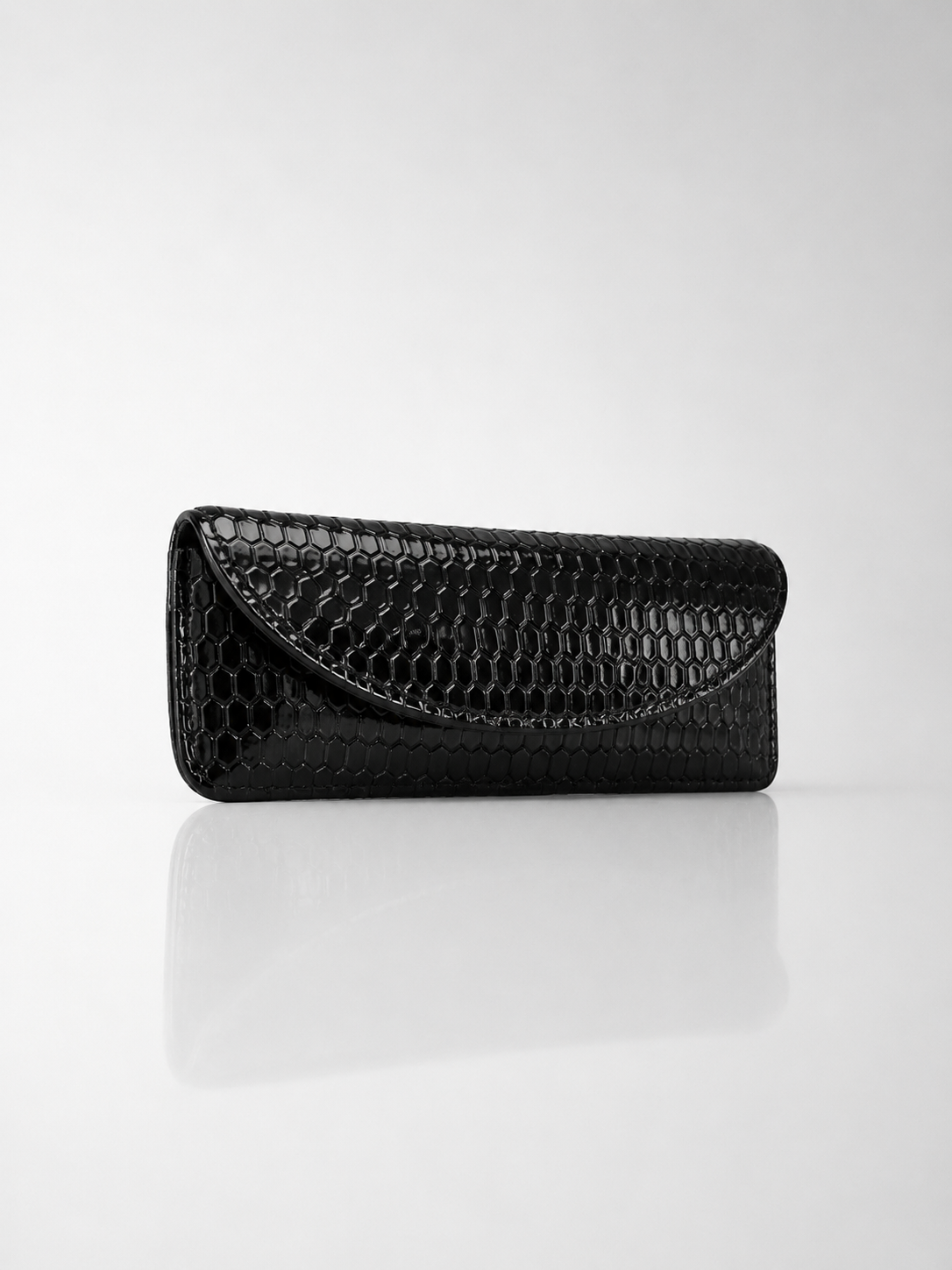 DM LEATHER FLIP CASE - BLACK